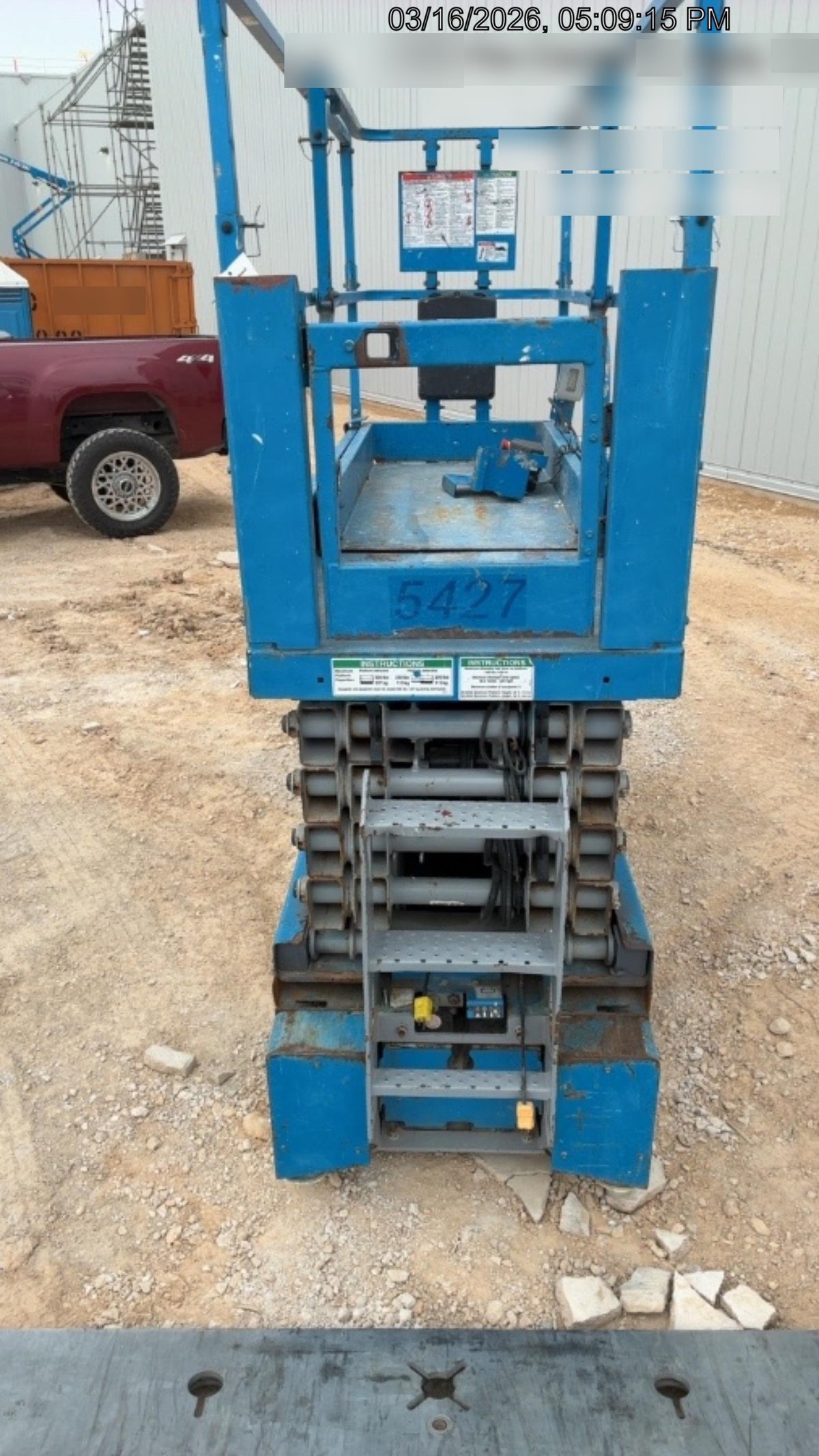 2017 Genie GS-3232 Genie GS3232 Narrow 32' Scissor Lift