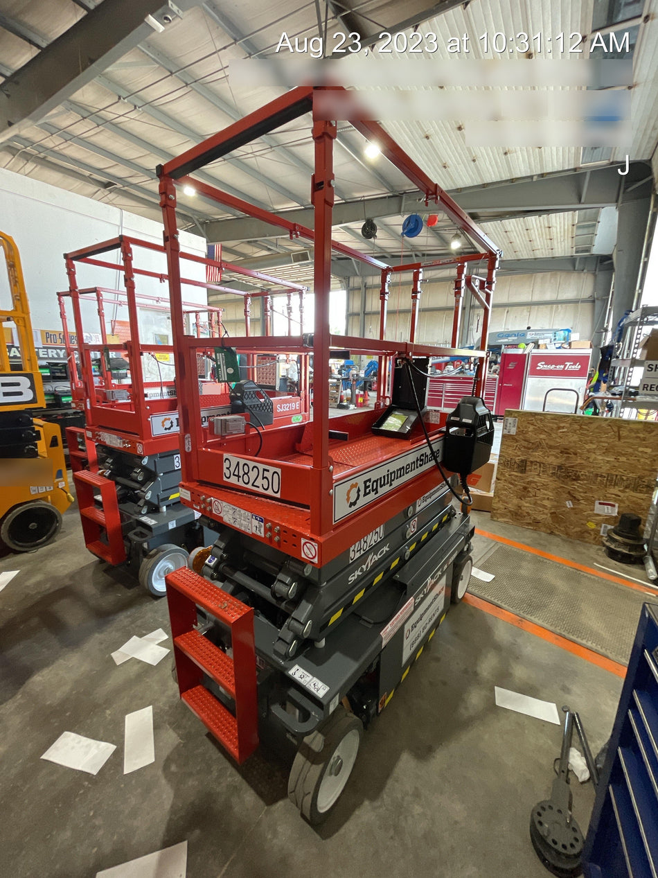 2023 SKYJACK SJ3219
