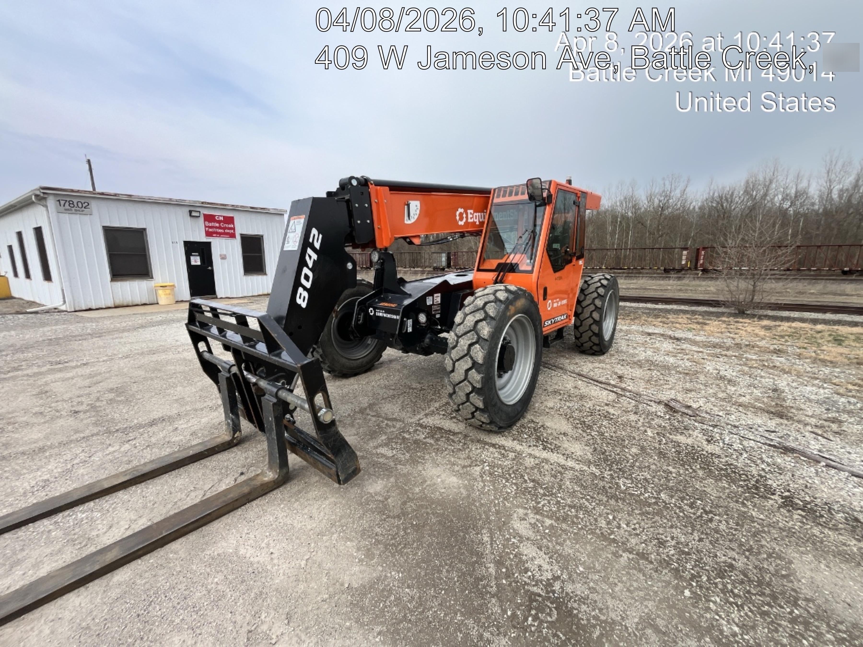 2024 SKYTRAK 8042
