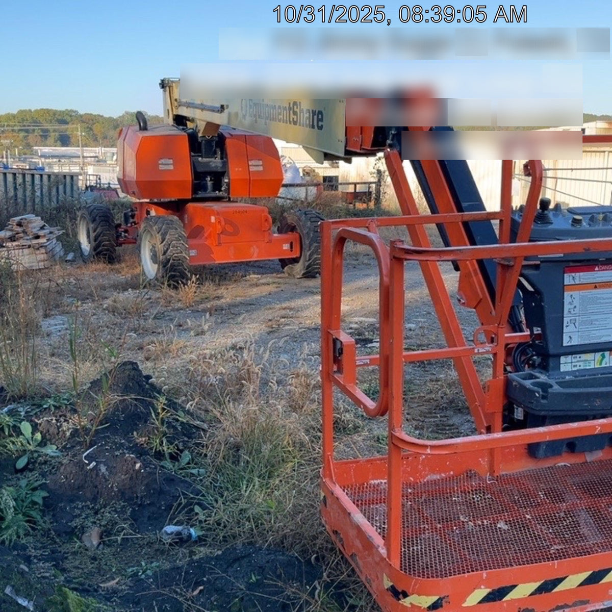 2022 JLG 860SJ