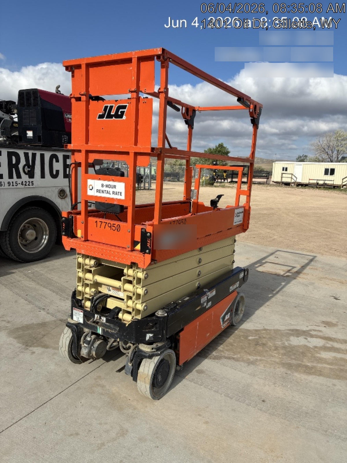2021 JLG ES1932