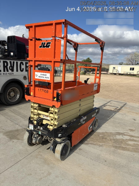 2021 JLG ES1932