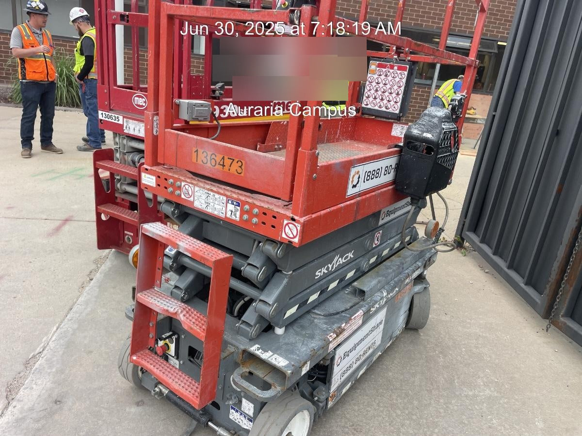 2021 SKYJACK SJ3219