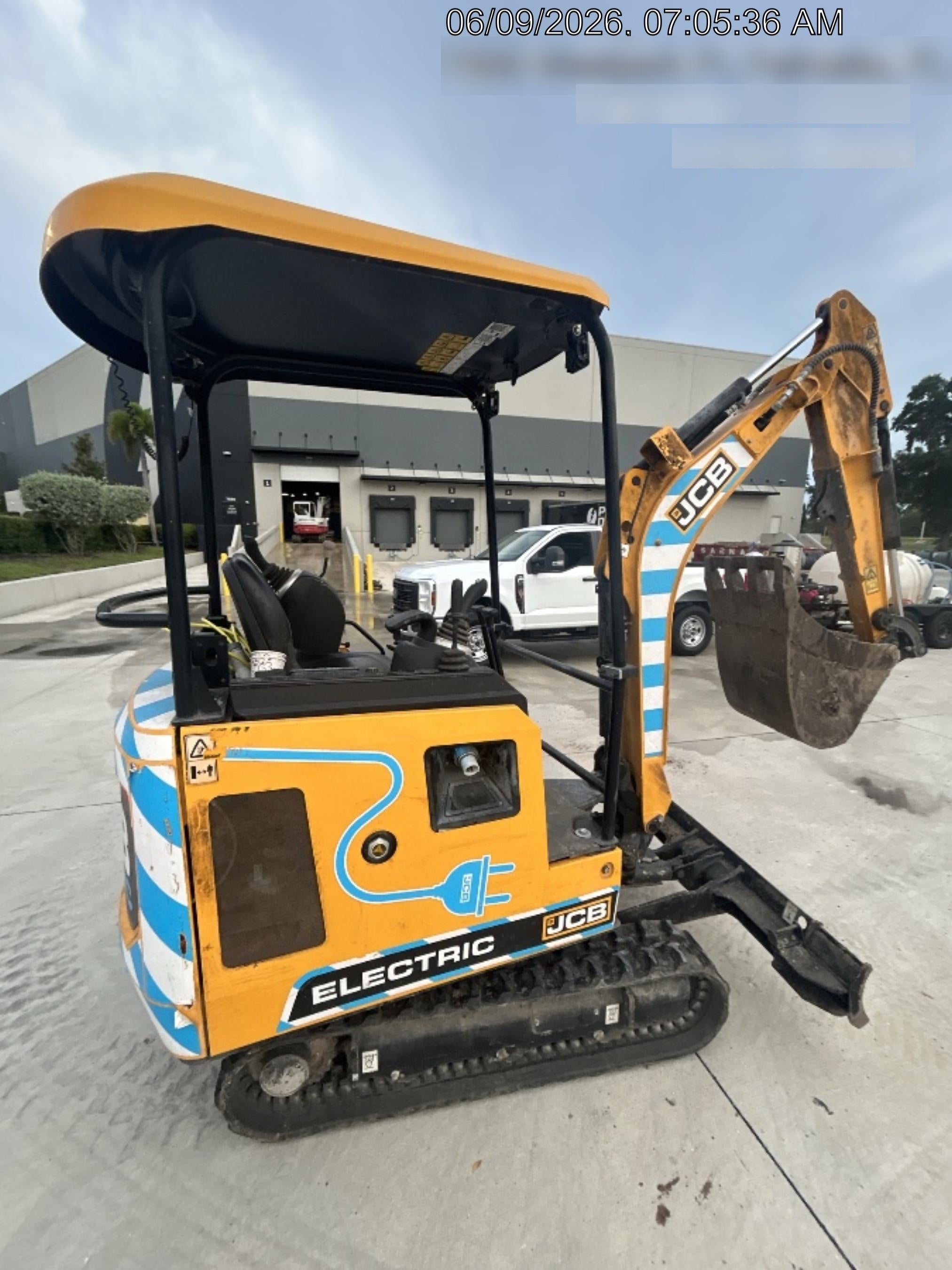 2022 JCB 19C-1E