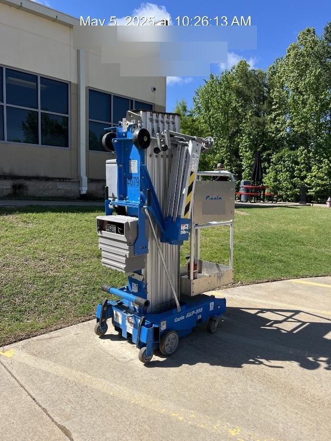 2021 GENIE AWP-30S DC