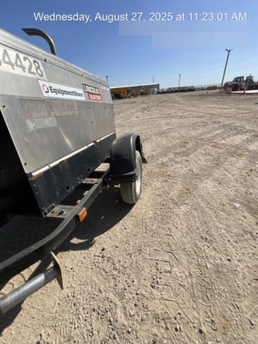 2019 Lincoln Electric Vantage 322 Welder Ready-Pak 3, Two wheel trailer, Fender and Light kit, Cable Rack