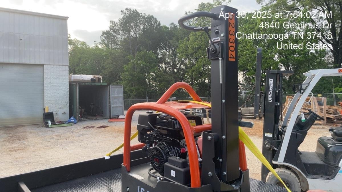 2025 HUSQVARNA LG300