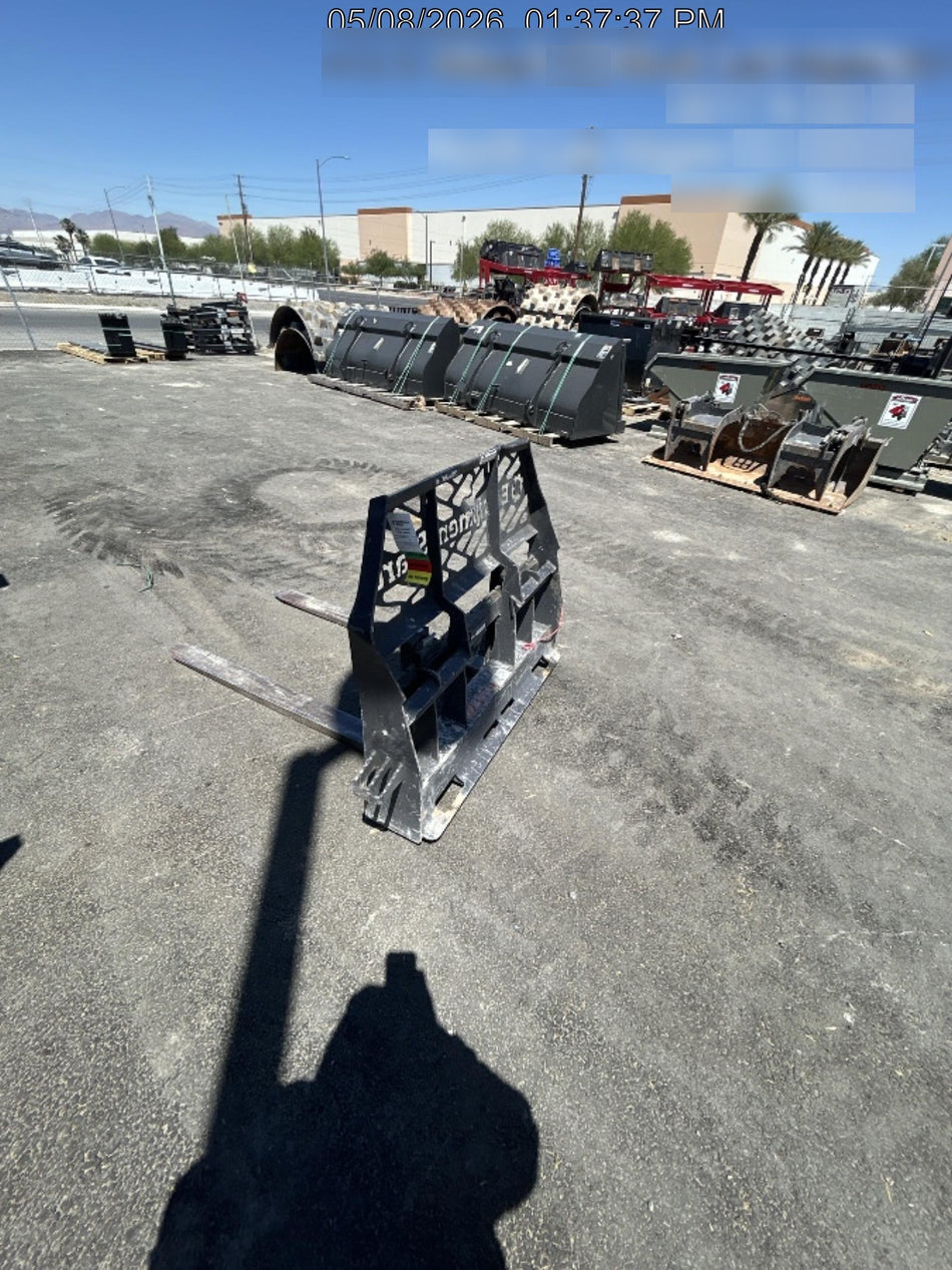 2020 PALADIN 48" Pallet Forks - Paladin