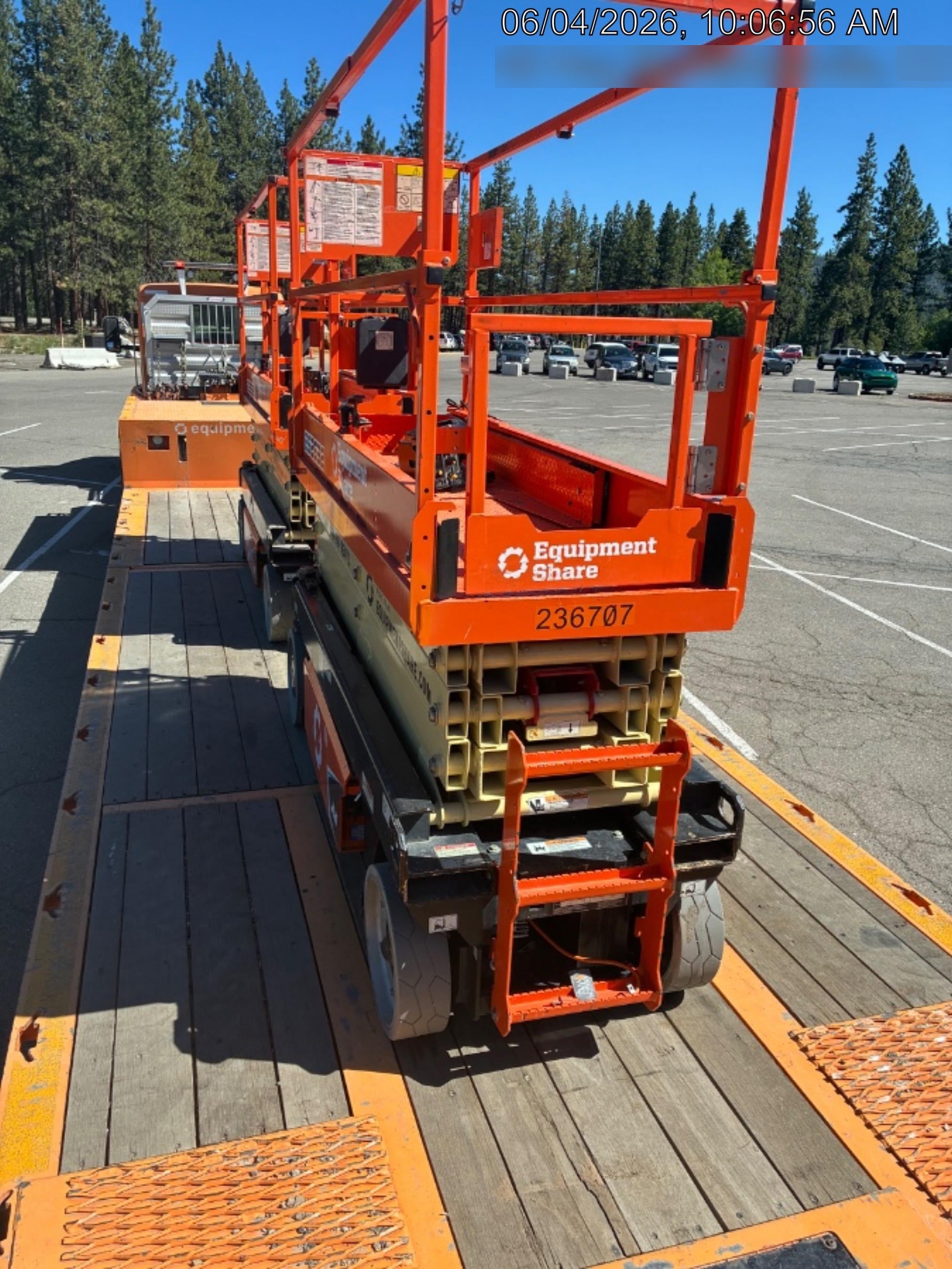 2022 JLG ES2632