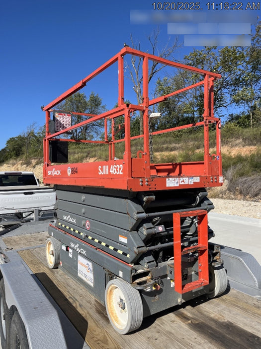 2016 Skyjack SJIII-4632 32' Electric Scissor Lift, Wide Deck