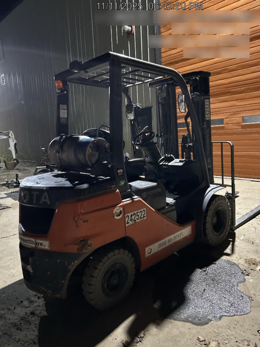 2022 TOYOTA 50-8FGU25