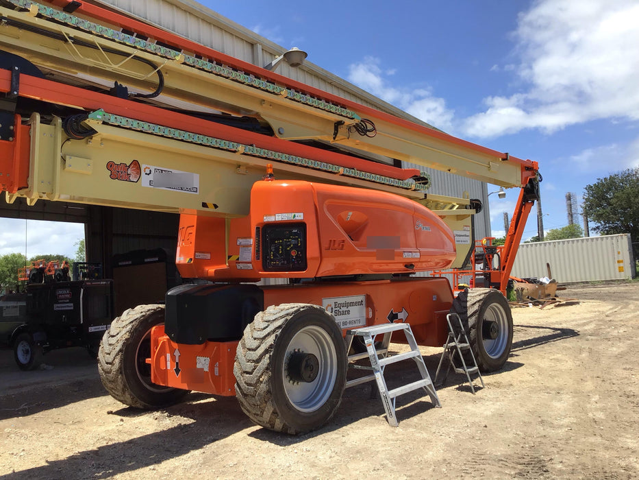 2019 JLG 1250AJP