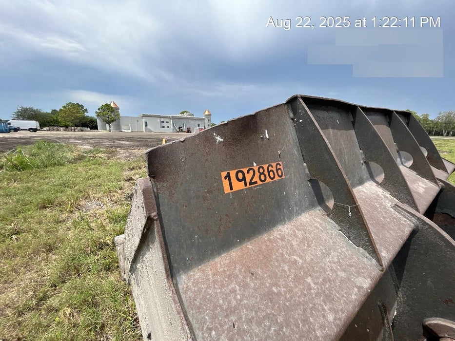 2018 WERK-BRAU 3.5 cu yd Bucket - Werk-Brau