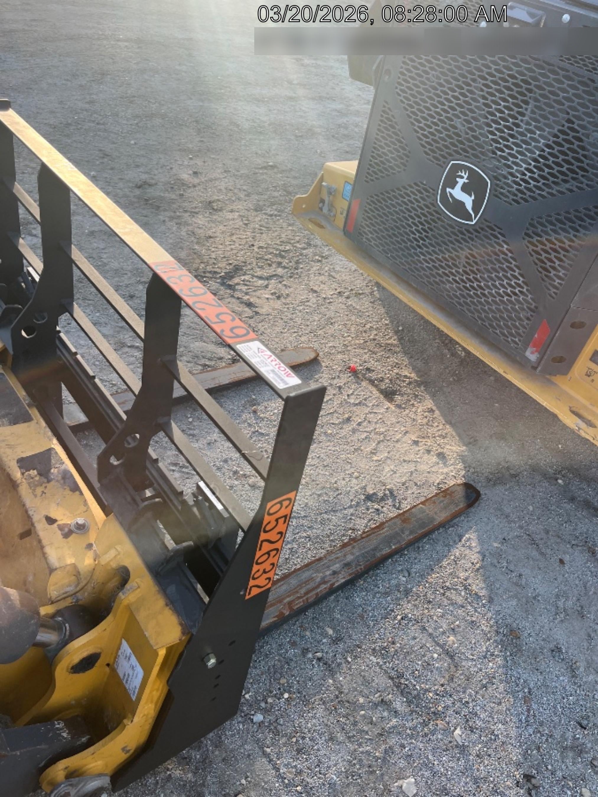 2026 ARROW MATERIAL HANDLING 72" Pallet Forks - Arrow