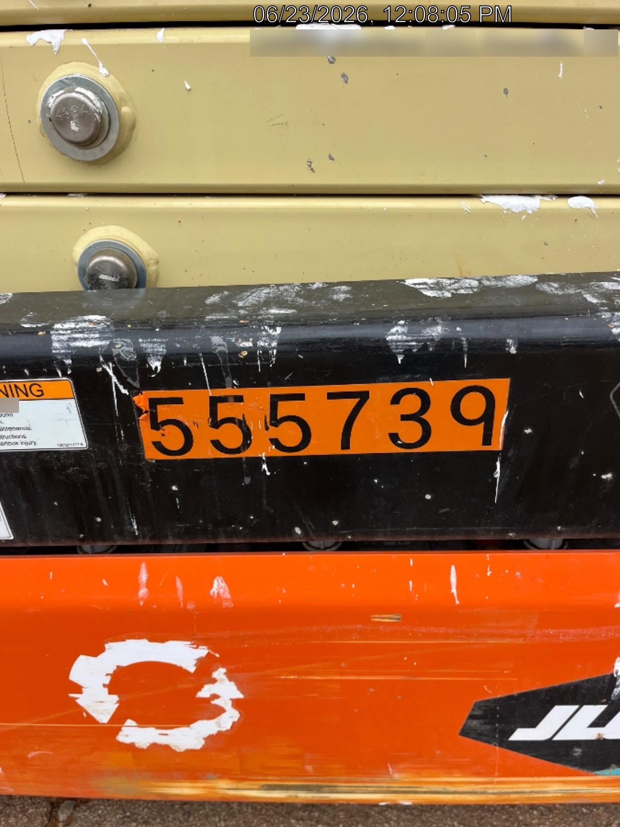 2025 JLG ES1932