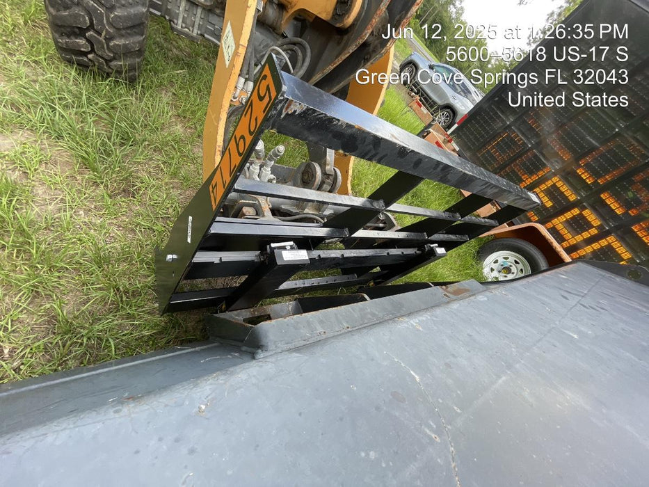 2025 ARROW MATERIAL HANDLING 60" Pallet Forks - Arrow