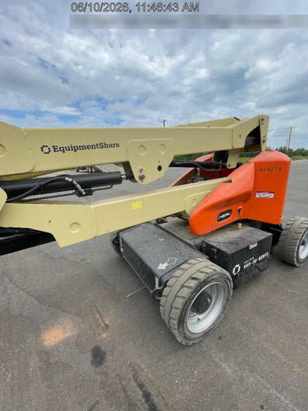 2024 JLG E450AJ