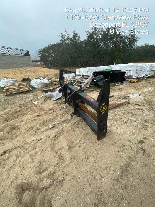 2022 PEMBERTON 72" Utility Forks