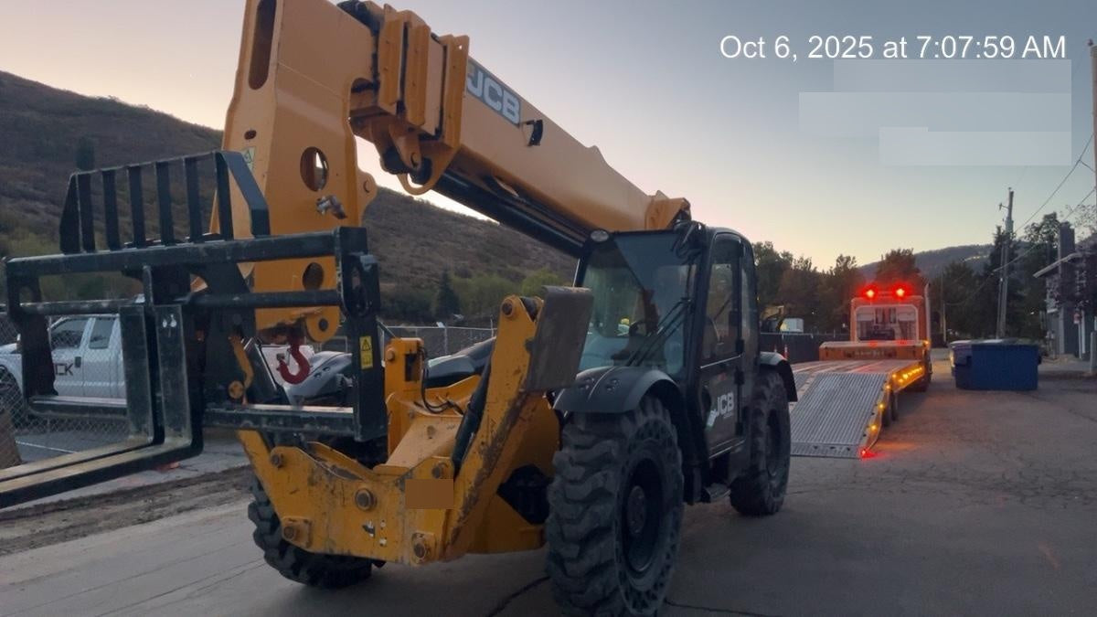 2020 JCB 510-56 Cab/Heat/Air, Solid Tires, Work Lights, Beacon, Aux Hydraulics, Back up Alarm, Lifting Eye, ES Decals