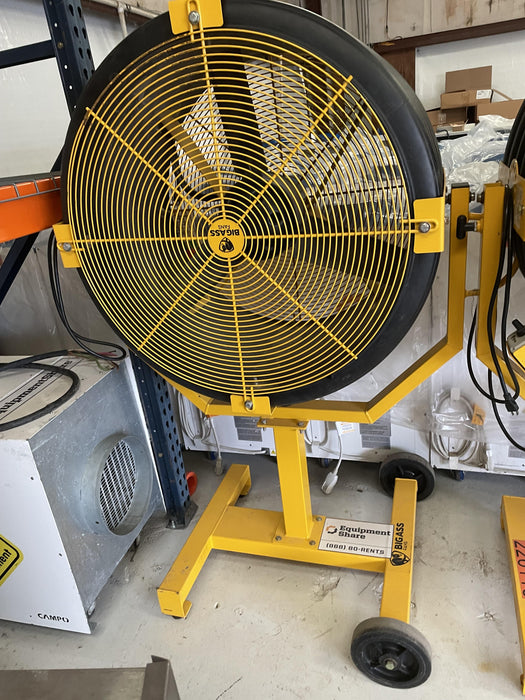 2022 BIG ASS FANS Yellow Jacket