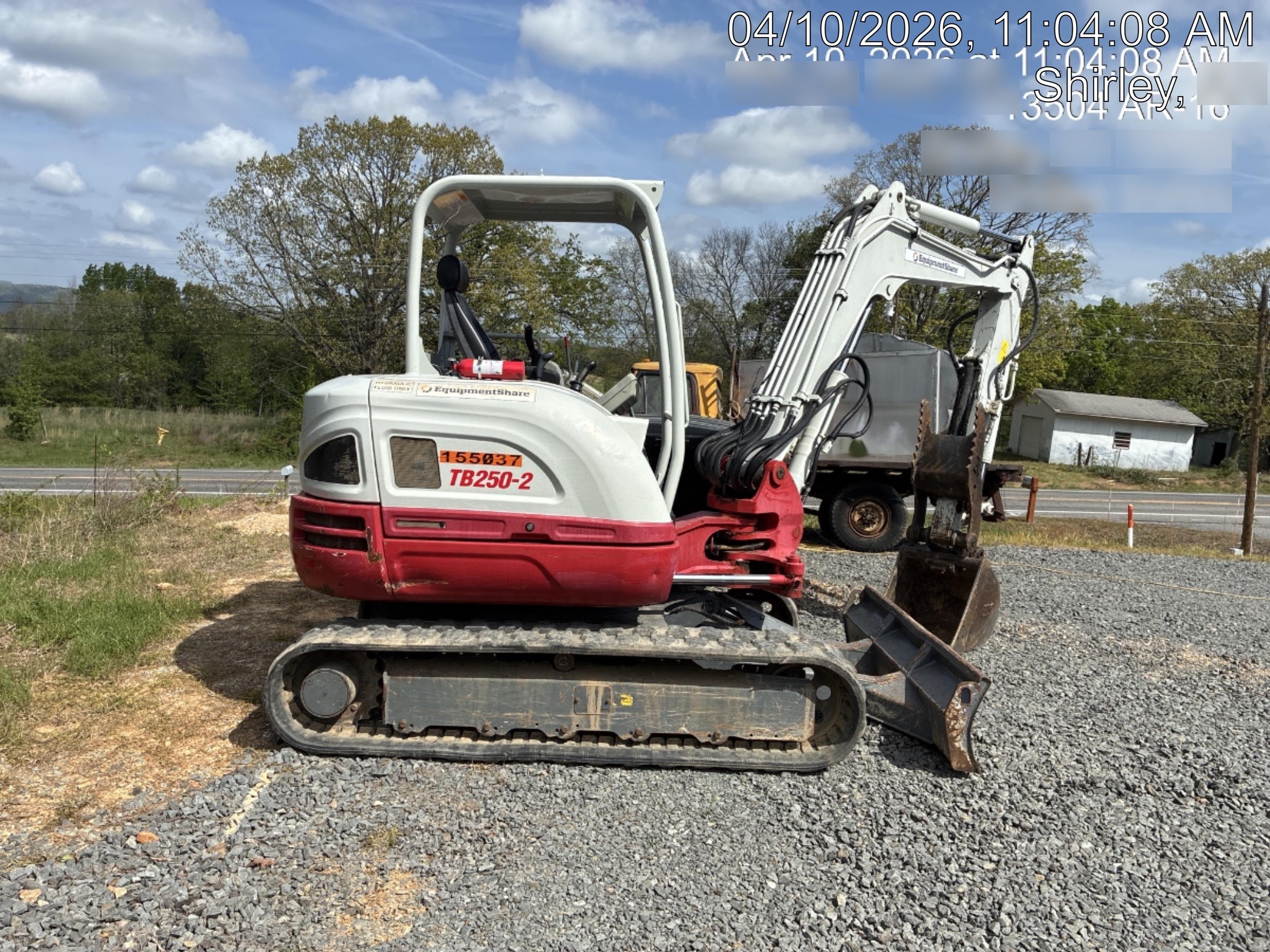2021 TAKEUCHI TB250-2