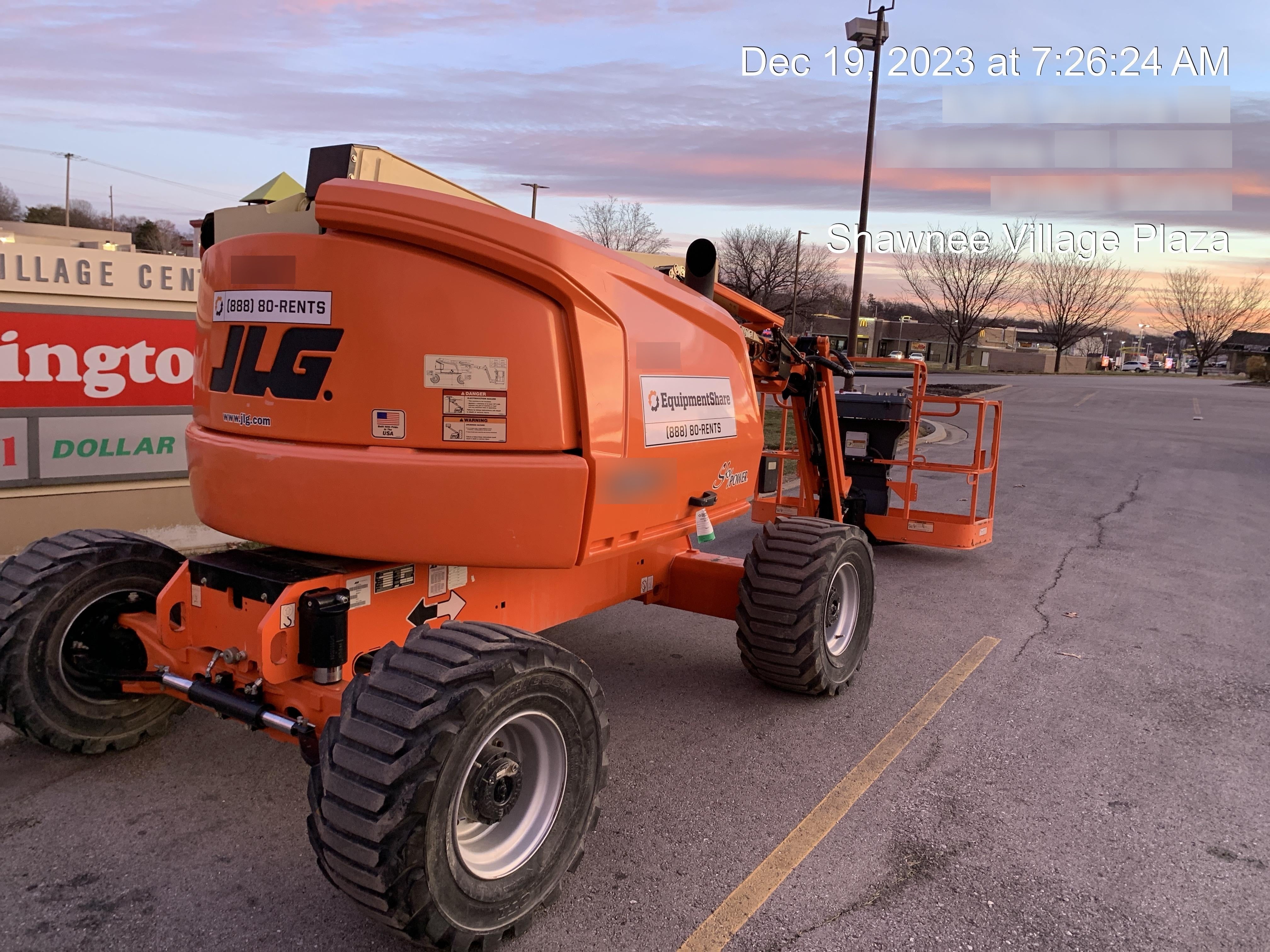 2019 JLG 450AJ