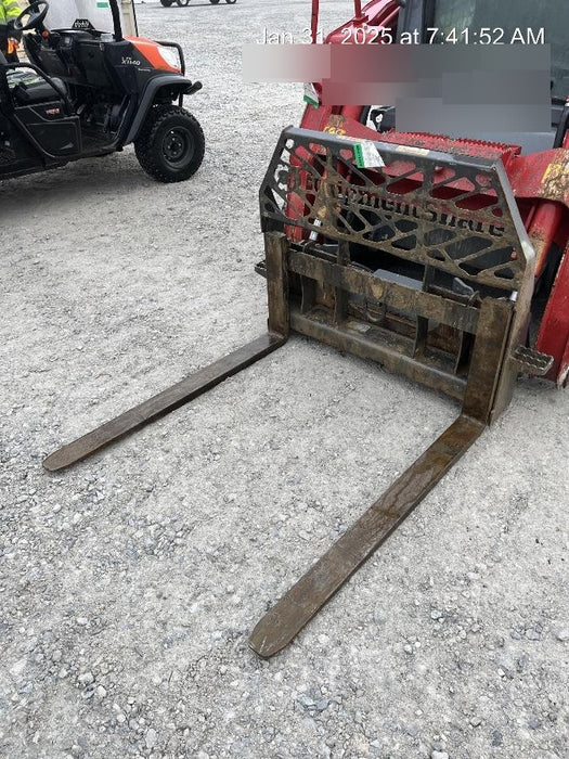 2022 PALADIN 48" Pallet Forks - Paladin