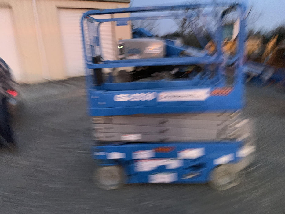 2019 Genie GS-1930 Fixed Rails with Chain Entry