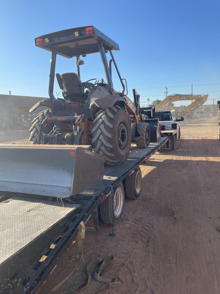 2022 CASE 570N EP