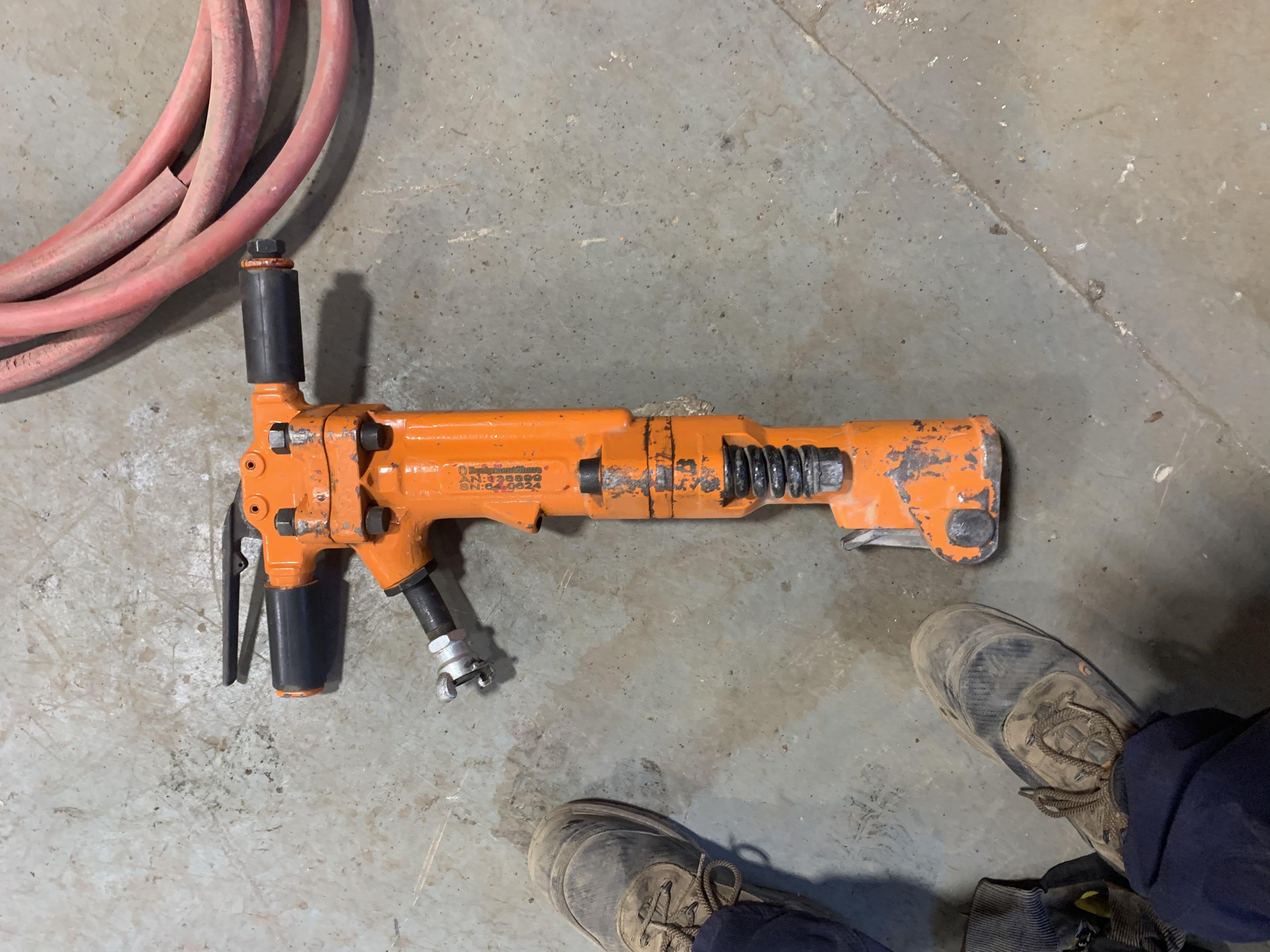 2021 MICHIGAN PNEUMATIC MP-TPB60-114