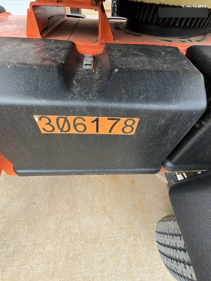 2023 JLG T500J