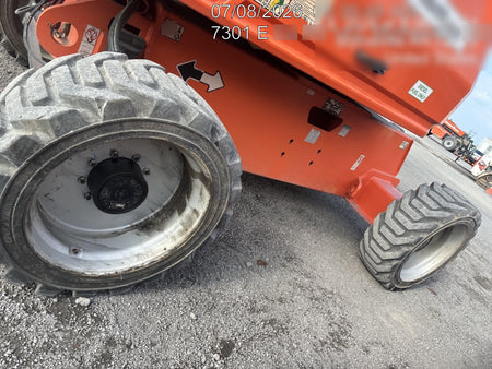 2021 JLG 660SJ