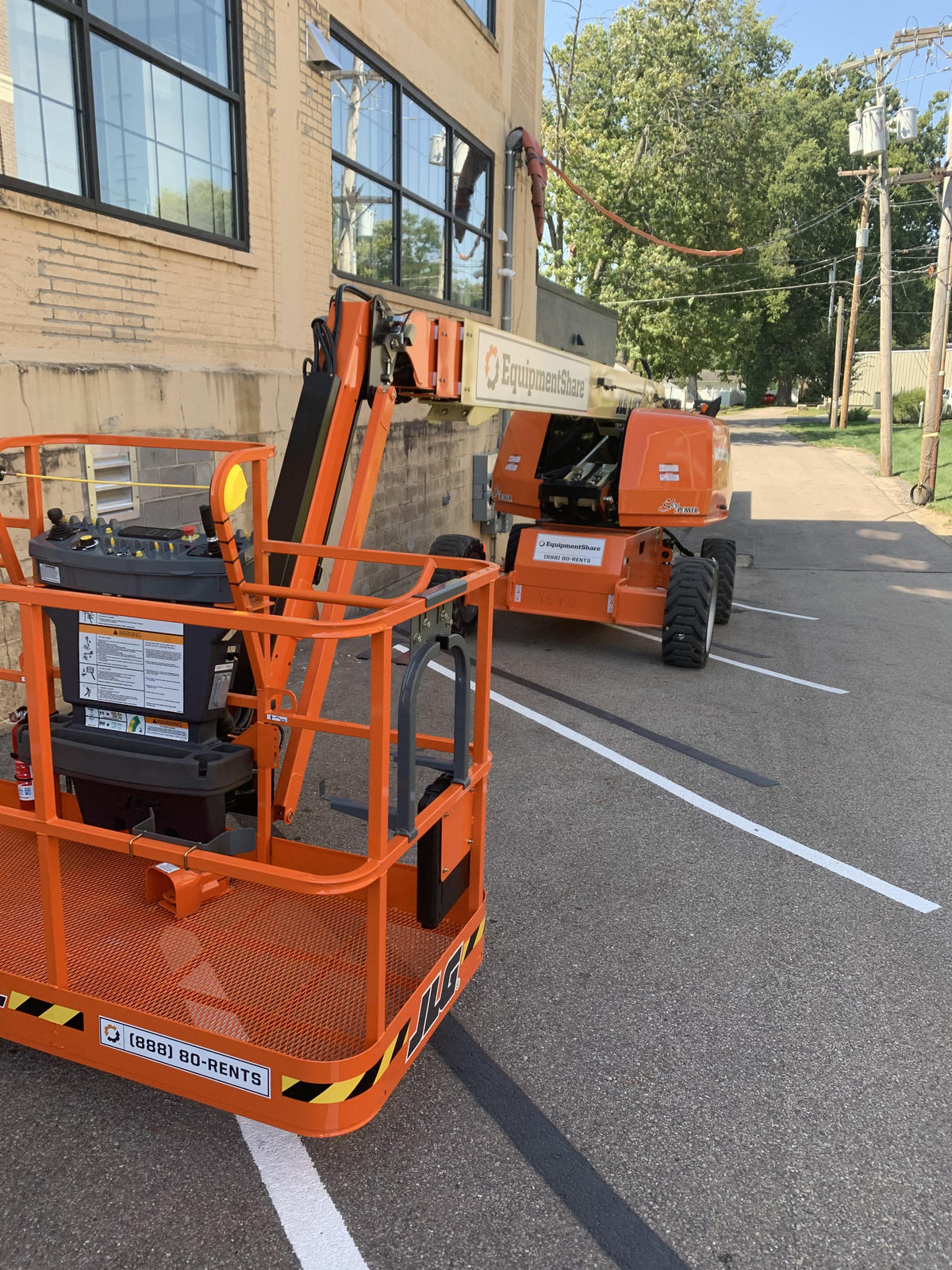 2021 JLG 660SJ