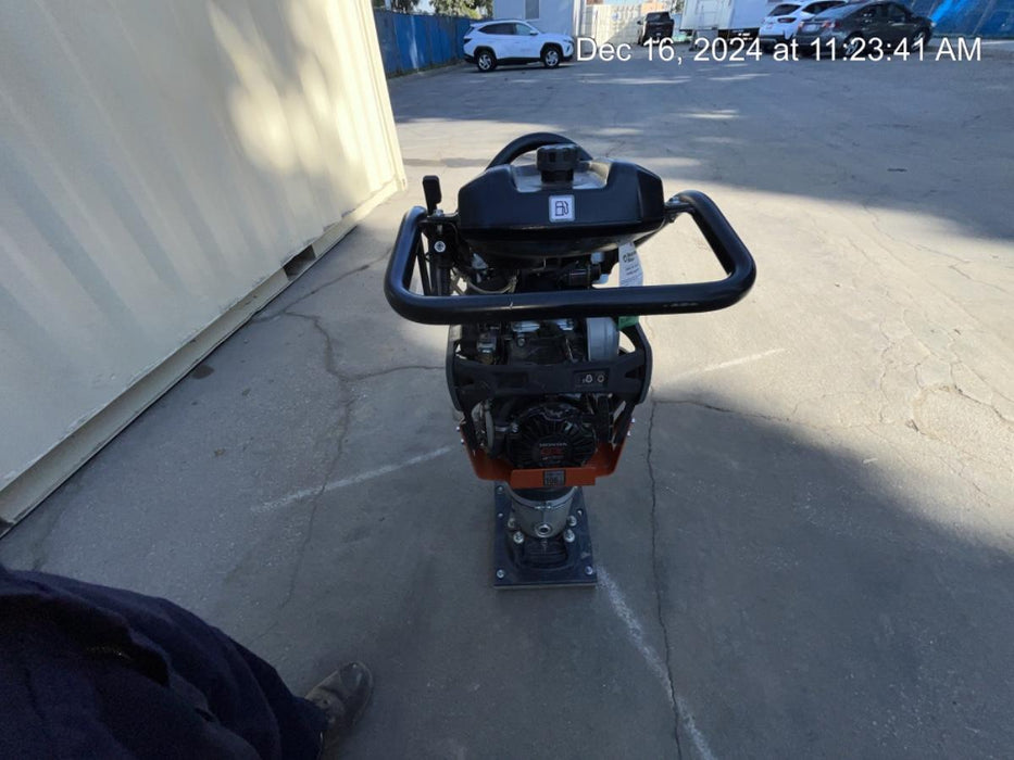 2024 HUSQVARNA LT6005