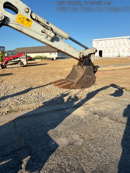 2022 TAKEUCHI TB210R