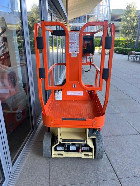 2024 JLG 1230ES