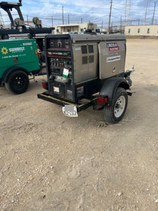 2019 Lincoln Electric Vantage 322 Welder Ready-Pak 3, Two wheel trailer, Fender and Light kit, Cable Rack