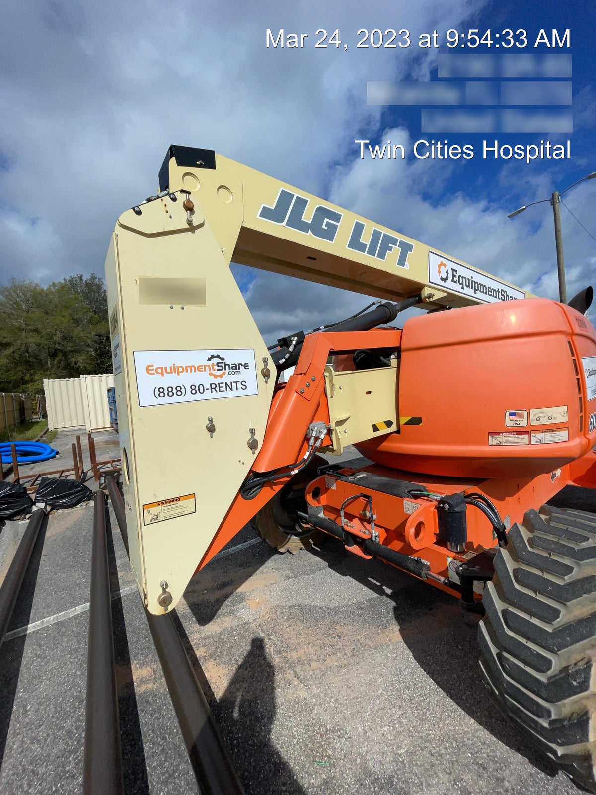 2019 JLG 600AJ