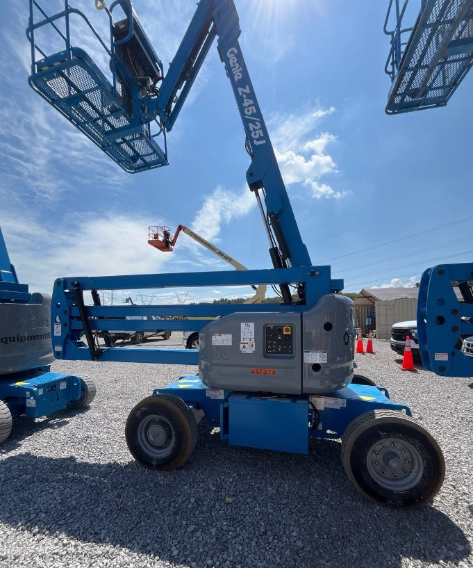 2024 GENIE Z-45/25J DC