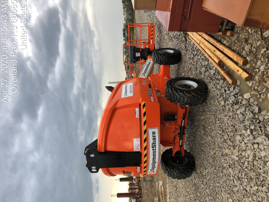 2020 JLG 400S