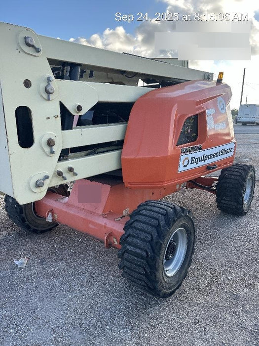 2019 JLG 450AJ