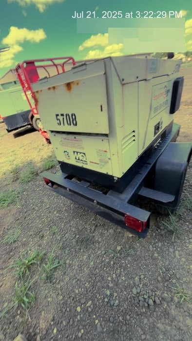 2017 Multiquip DLW400ESA4 MultiQuip 400 amp Welder, 14kW, 120/240V, T4F Kubota + 100' welding cable set