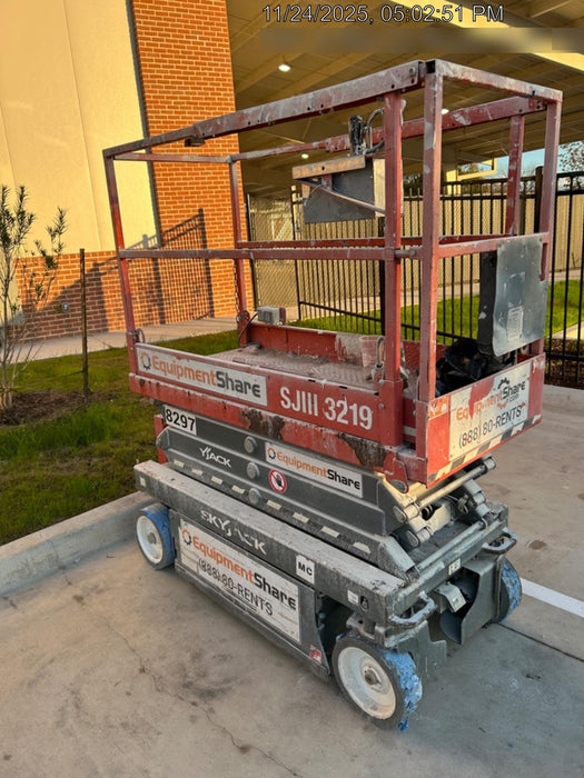 2018 SKYJACK SJIII-3219