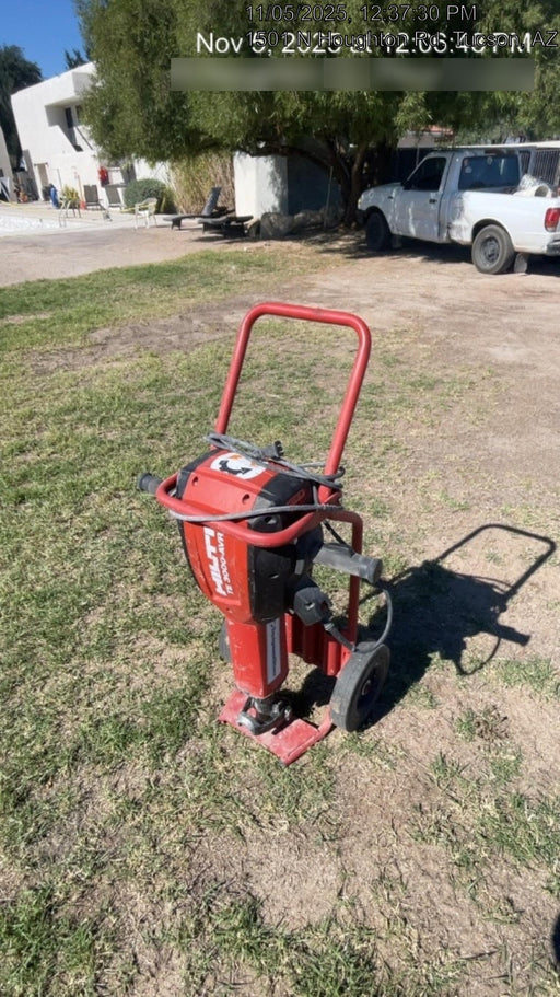 2021 HILTI TE 3000-AVR