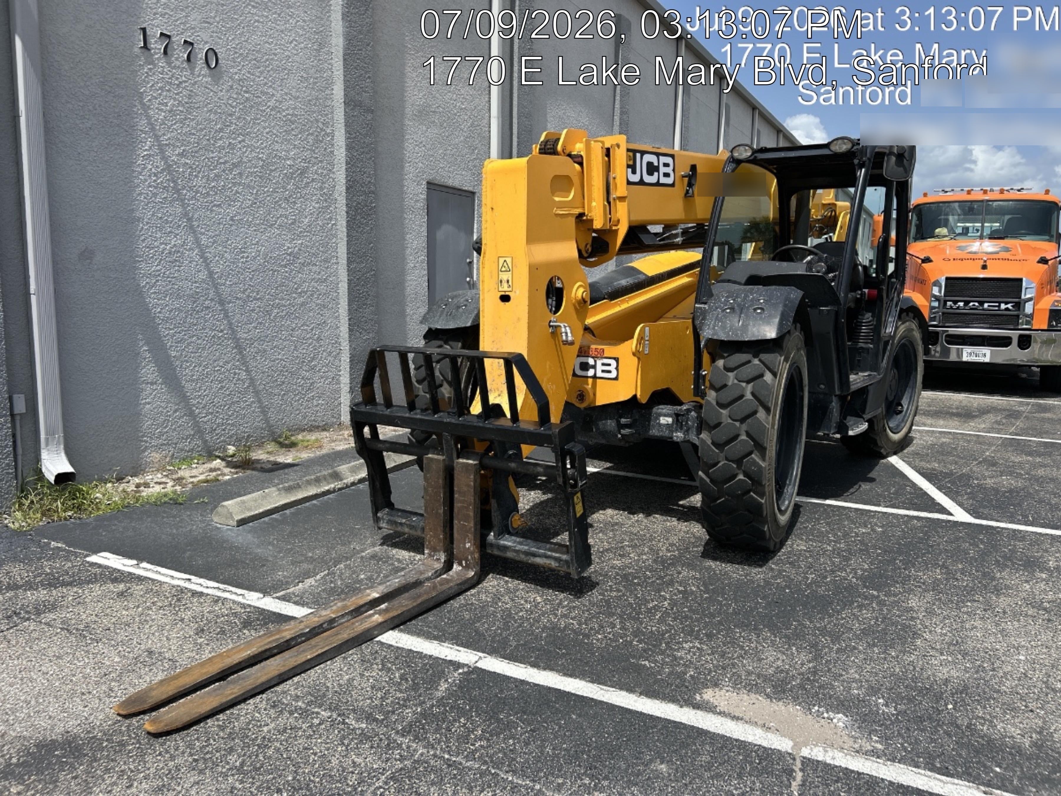 2023 JCB 506-36
