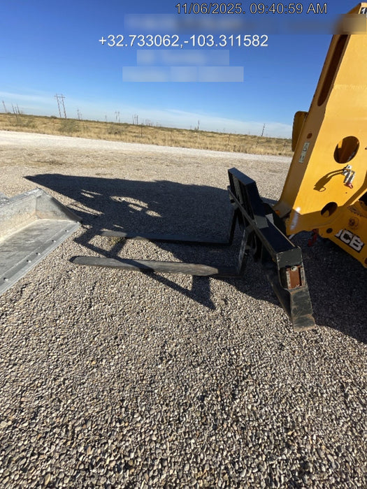 2020 JCB 512-56 Canopy, 74Hp, Solid Tires, Work Lights, Beacon, Aux Hydraulics, Back up Alarm, Lifting Eye, ES Decals