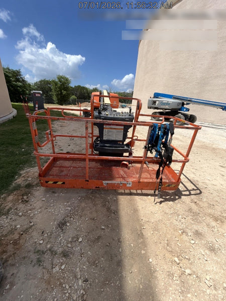 2023 JLG 660SJ