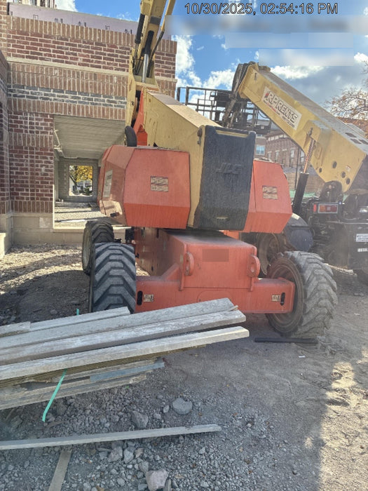 2019 JLG 800AJ