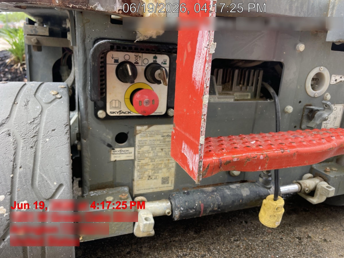 2021 SKYJACK SJ3219