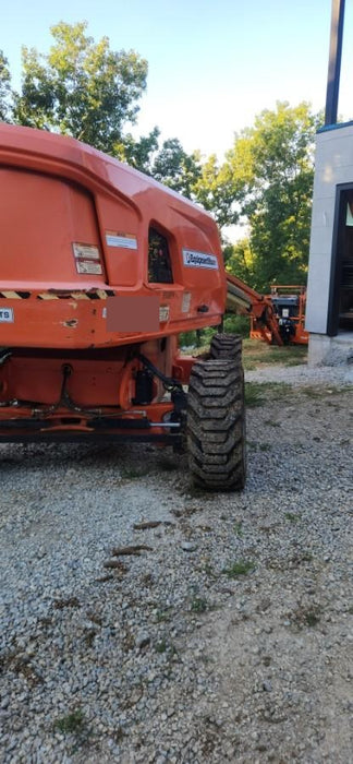2020 JLG 660SJ